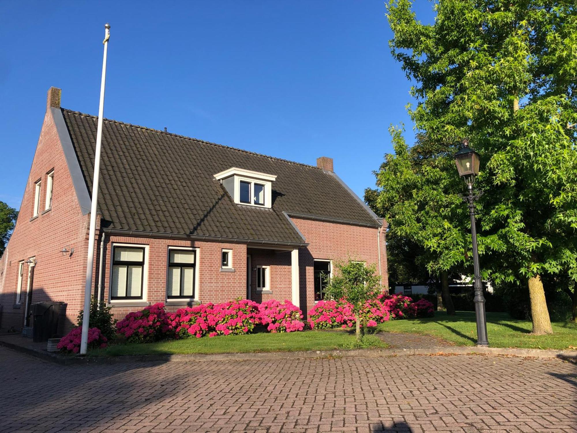 B&B Oostzomerland Mijnsheerenland Exterior photo